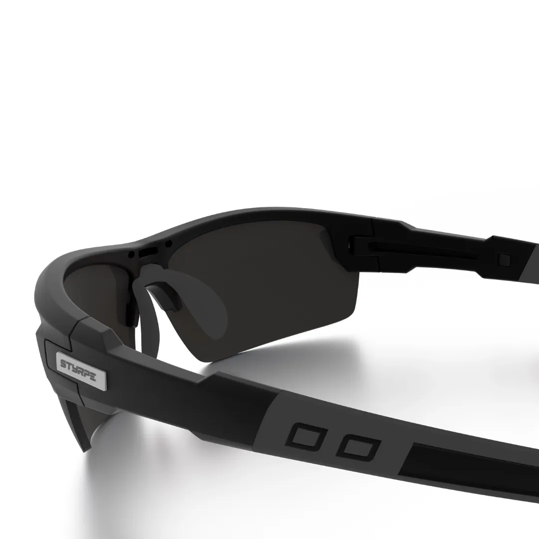 STY 03 BLACK BLACK SMOKE