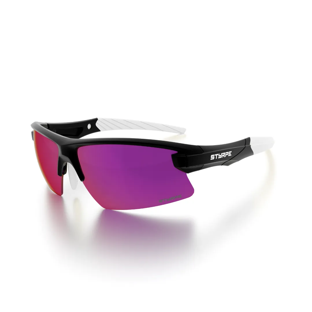 STY 05 BLACK WHITE ADS VIOLET REVO